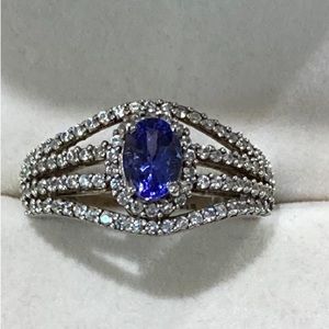 Tanzanite and Zircon